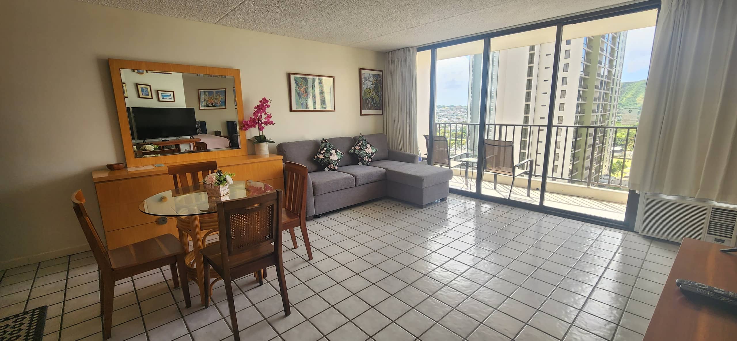 HighRise Paradise FantasticViews - Image 1