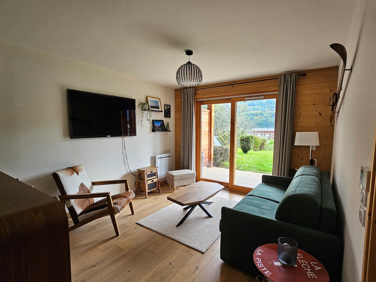 Top Airbnb: Cozy 4-person apartment with view à Samoëns