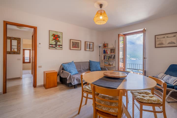 Panoramic Lake View • Private Terrace | Borgo - Bellano