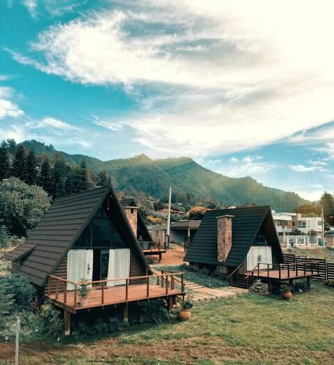 Cacha's Wood Cabins (3 alpine cabins)