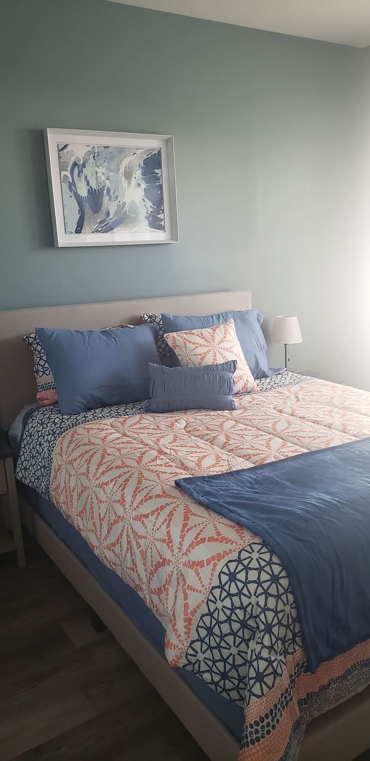 Queensize-Doppelbett