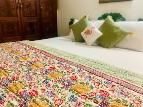 Harivan Kutir - Essence of Brij