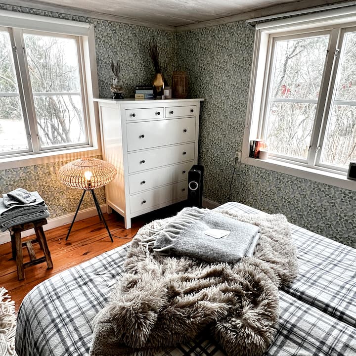 საძინებელი 1