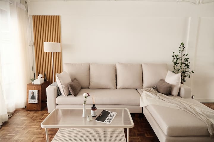 3BR City-Center Home, Thonglor