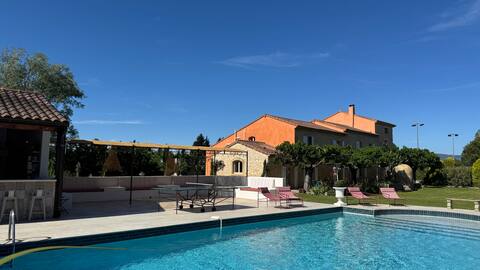 Mas Nahema with pool and tennis