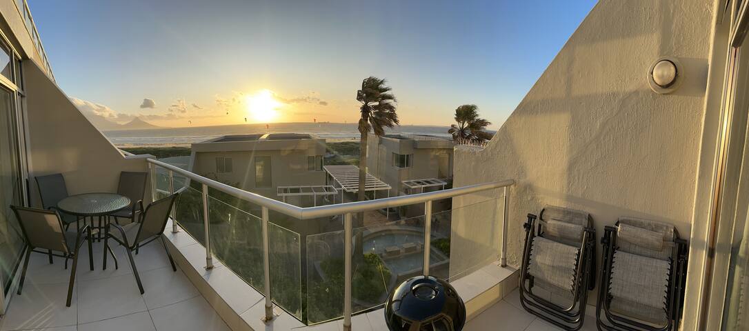 Beachfront Paradise gallery image 3