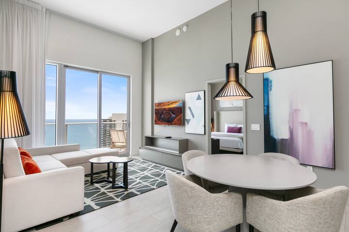 Beachfront 2/2 Penthouse at Hyde hotel gallery image 3