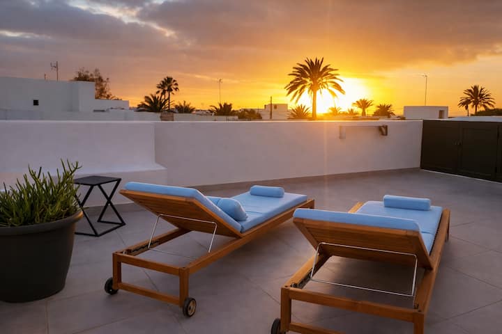 Estudio Con Terraza Y Vistas - La Oliva