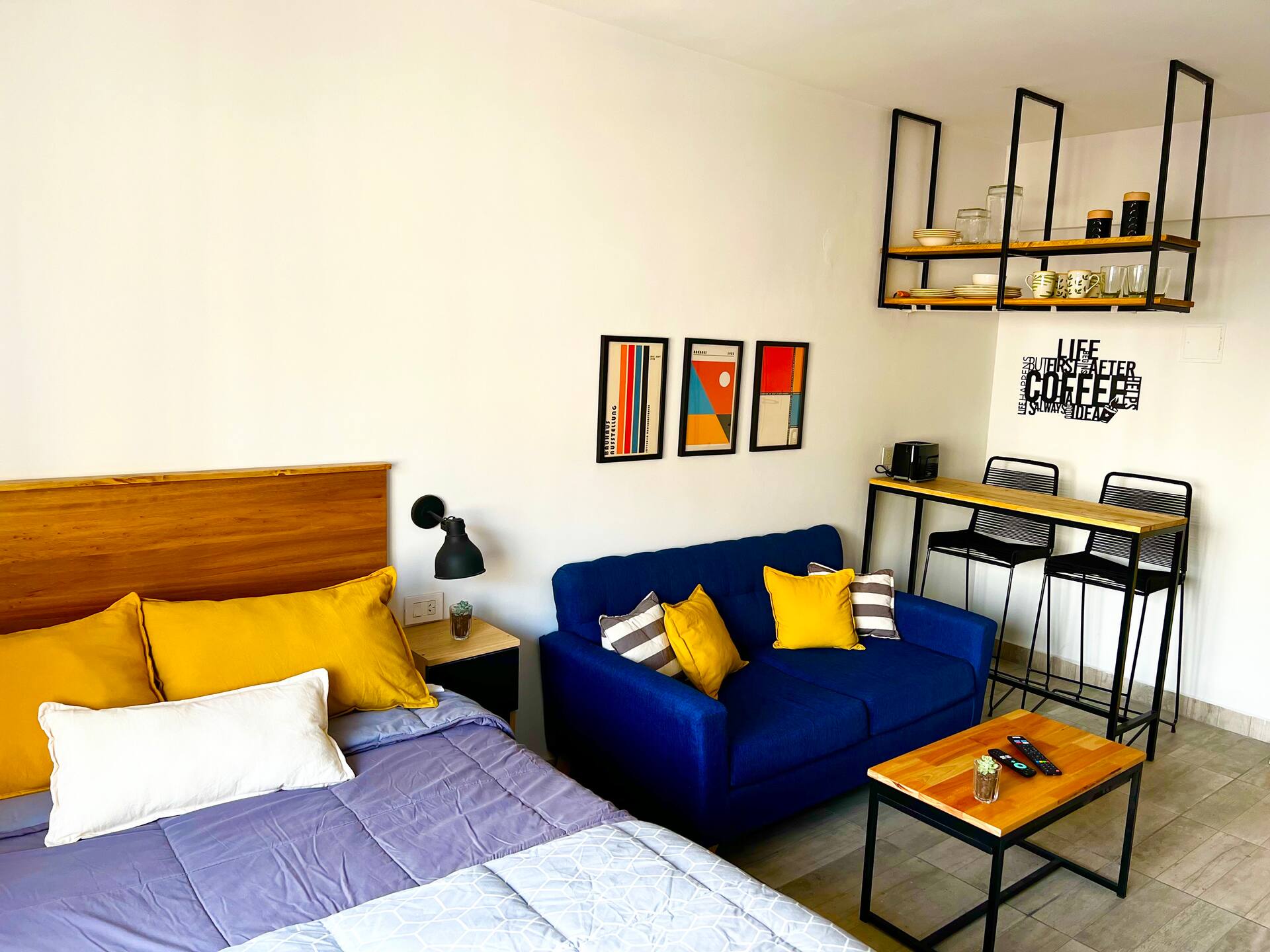 Studio apartment in Monserrat, one block from Plaza Congreso