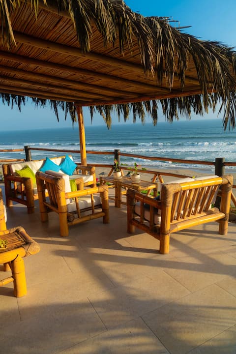 Oceanfront paradise: your dream getaway.