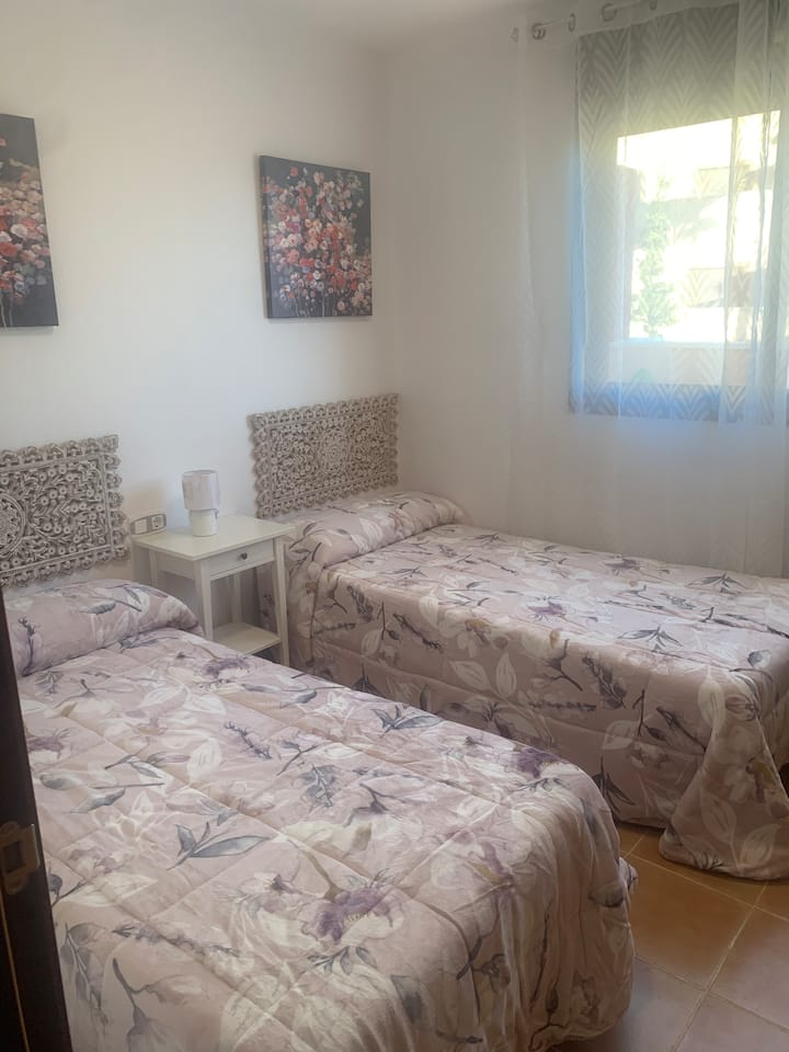 Spavaća soba 1