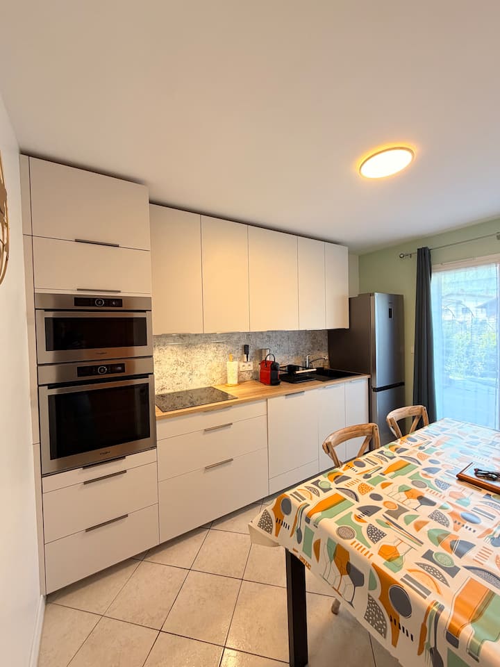 Appartement Cosy Au Calme, Jardin & Vue Montagne - Cluses