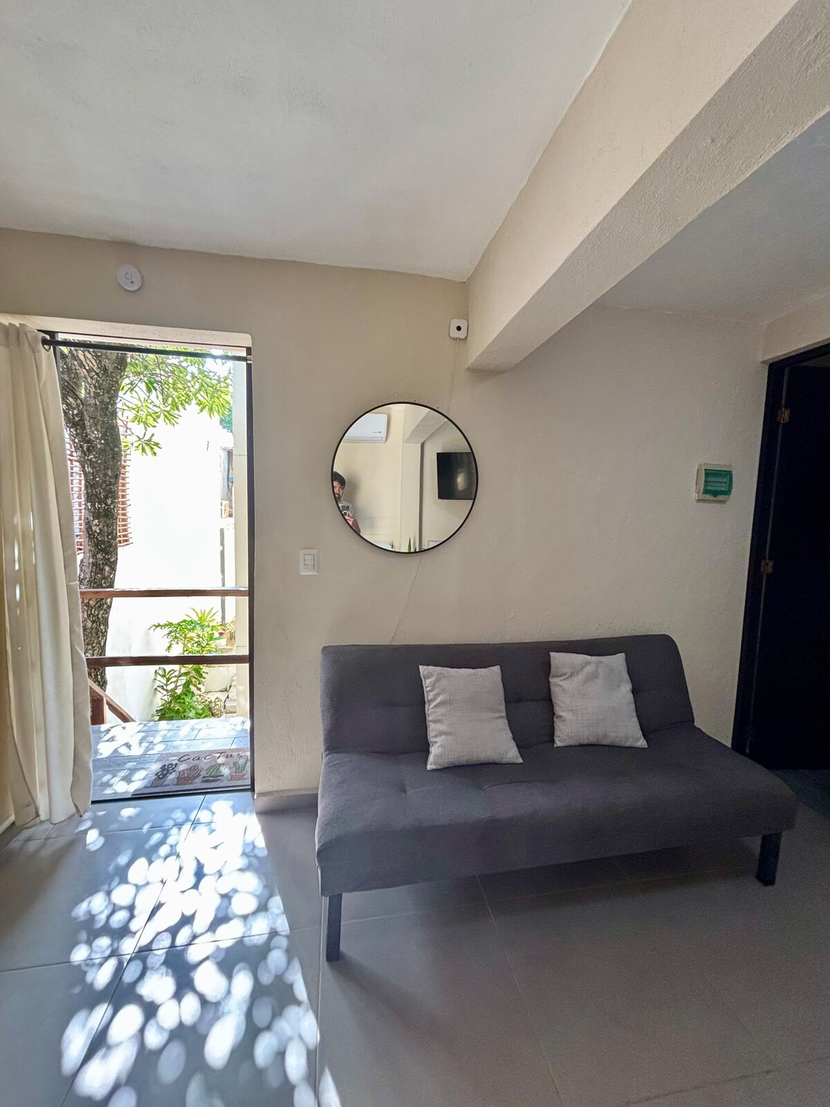 Airbnb con mejor rendimiento: Peach35 Central studio in a quiet and safe area en Supermanzana 2 A