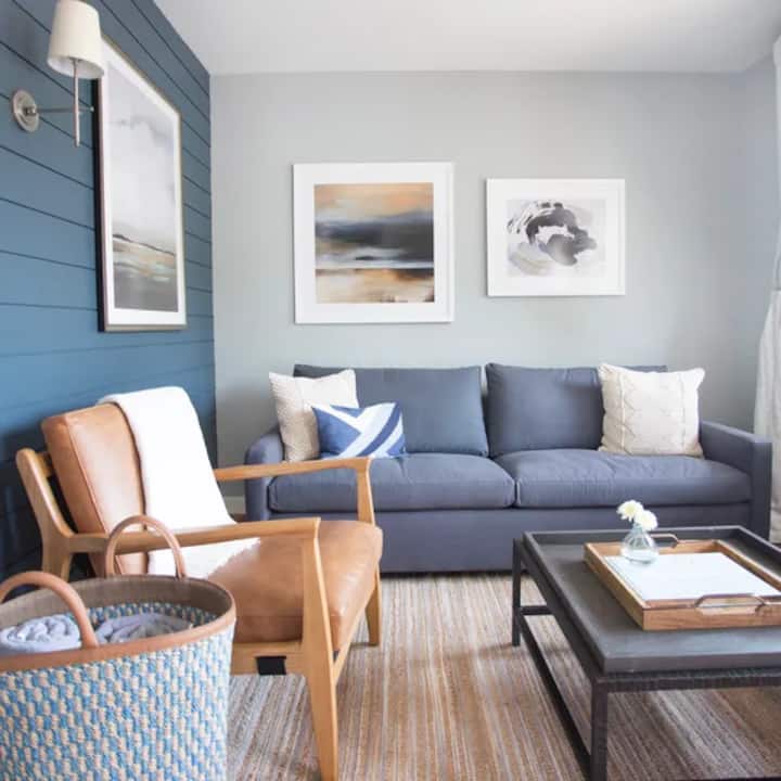 Comfort And Convenience! 3 Comfortable Units, Pool - Amagansett, NY
