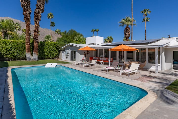 10 Palms - Palm Springs Pool Retreat - Palm Springs, CA