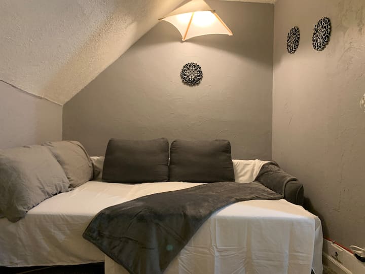 საძინებელი 3