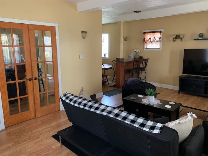 მისაღები ოთახი 2