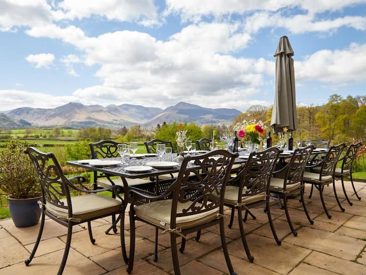 8 Bed In Cumbria (Oc-sz373) - Keswick