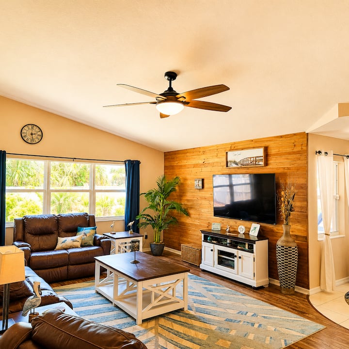 Private Fenced Backyard.
Fun Heated Pool. - Cape Coral, FL
