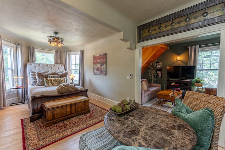 The Lovely Loft
