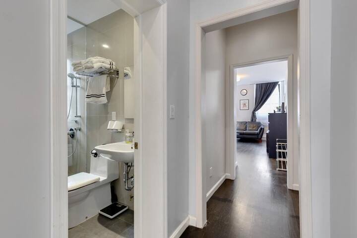 “Central Full-Floor Apartment: Ultimate Manhattan gallery image 5