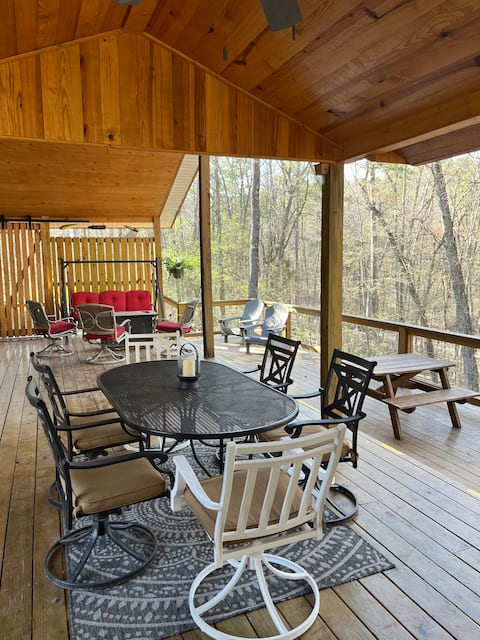 The Lodge at Hidden Cove