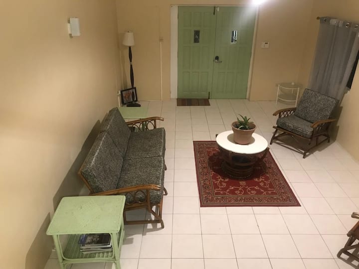 Large Private Apartment- 5 Mins To Us Embassy - Barbados