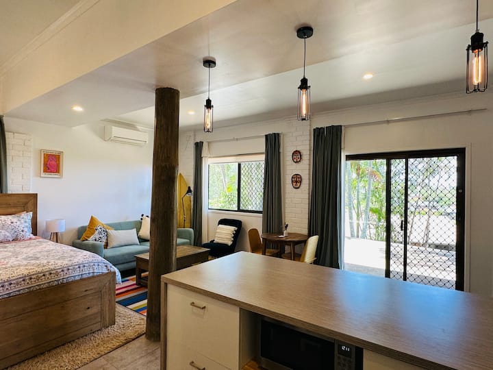 Comfy Studio Near Best Beaches - Gold Coast