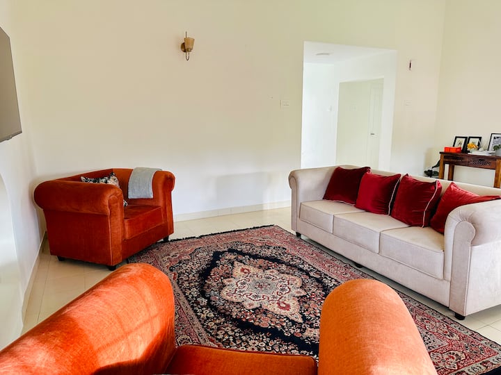 Hoopoe House - Exclusive One Bedroom Villa In Ooty - Ooty