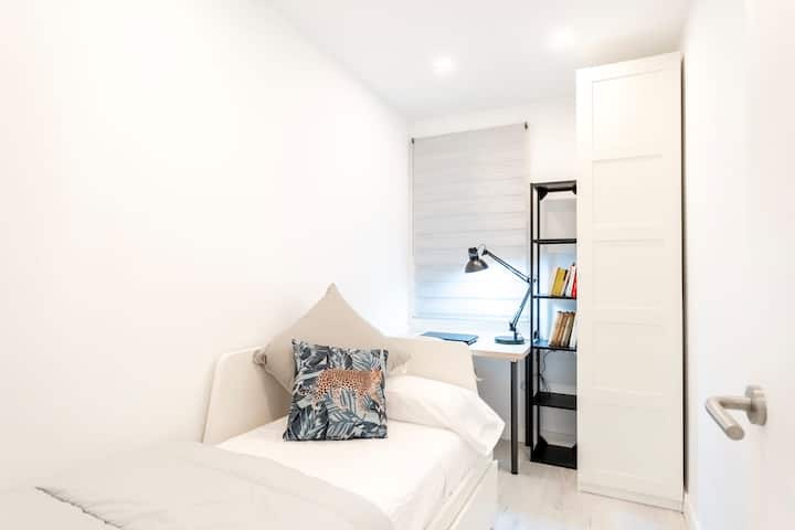 เตียงดีวานสำหรับ 1 คน กว้าง 80 x ยาว 190 