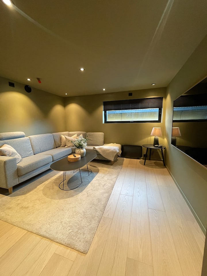 მისაღები ოთახი