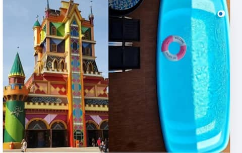 200 M beach Pool pool table BC, Beto C park