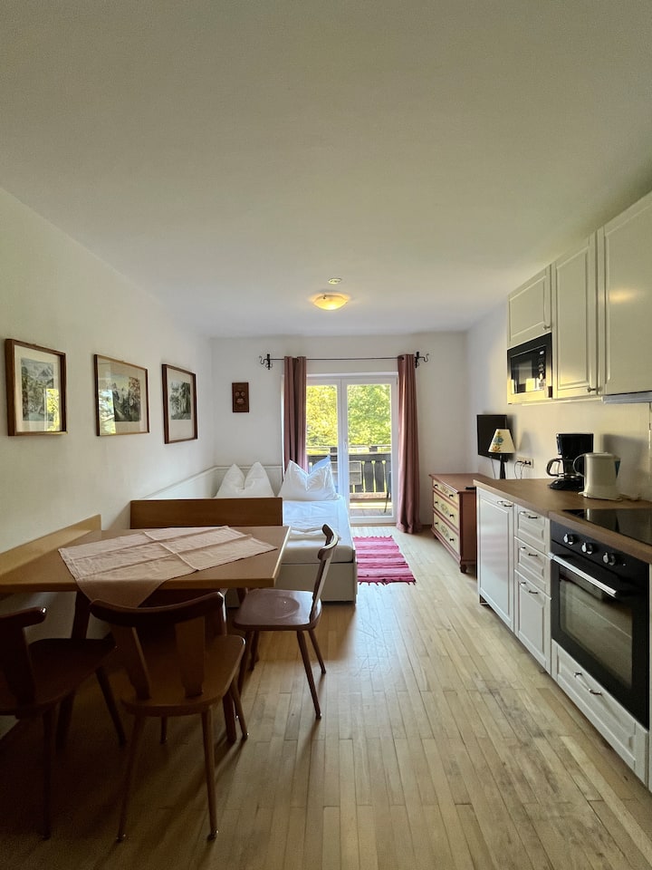 Pink Family Apartment In Lofer - Lofer
