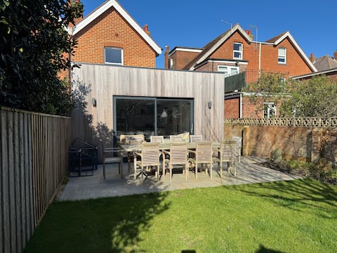 Domik super home, 4 ensuite bedrooms, pet friendly