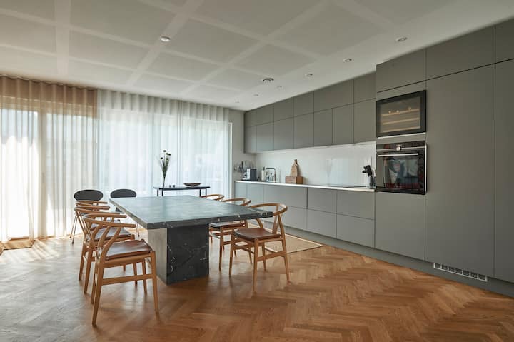 Moderne Byhus På 2 Etager I ø-Gaderne, Aarhus C - Aarhus