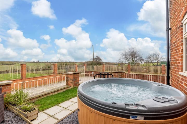 2 Bed In Newark (Oc-91051) - Southwell