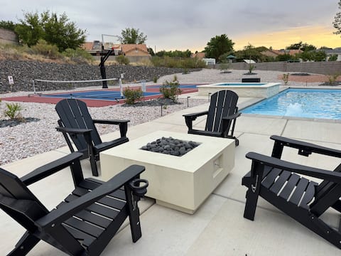 Private Pool | Pickleball | King Beds | Near Zion