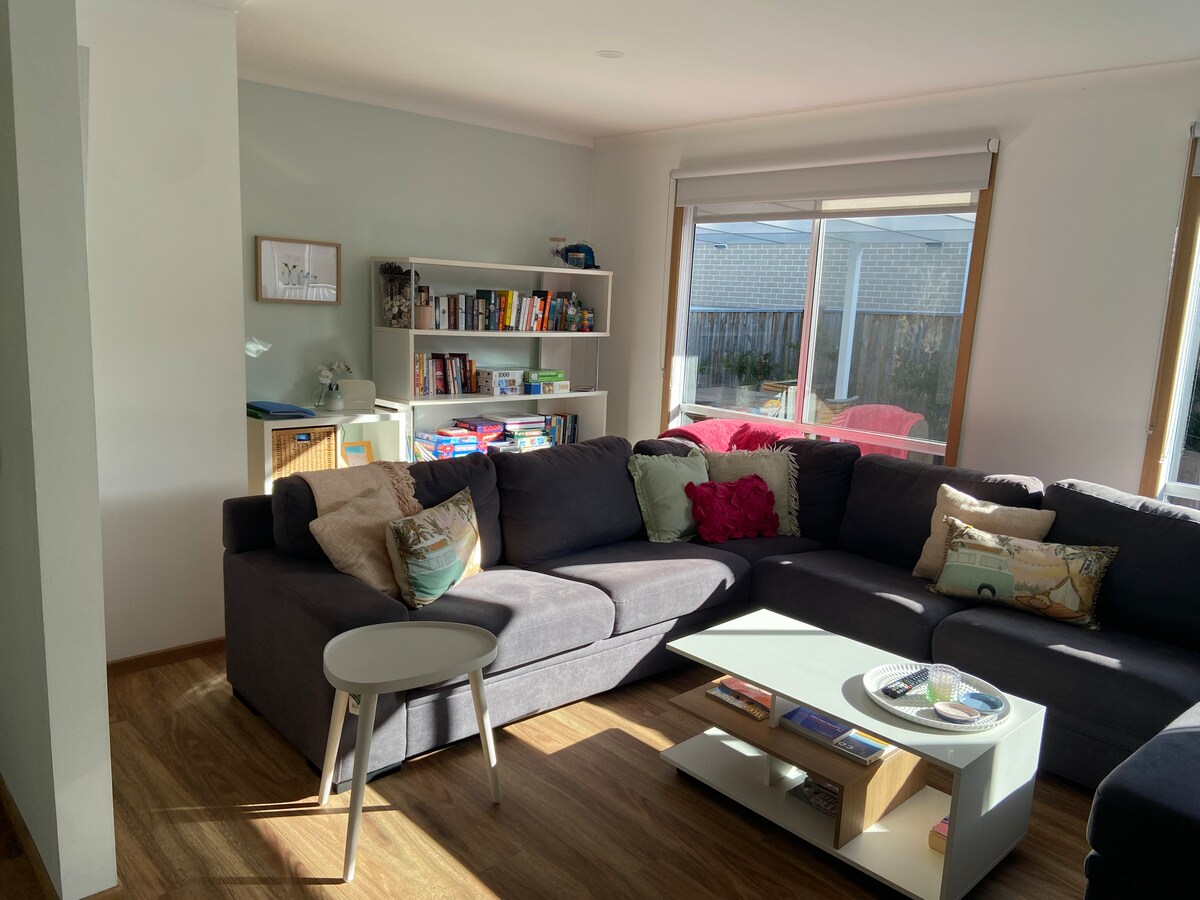 Successful Airbnb property: Phillip Island family beach house - Little Ripper in Smiths Beach