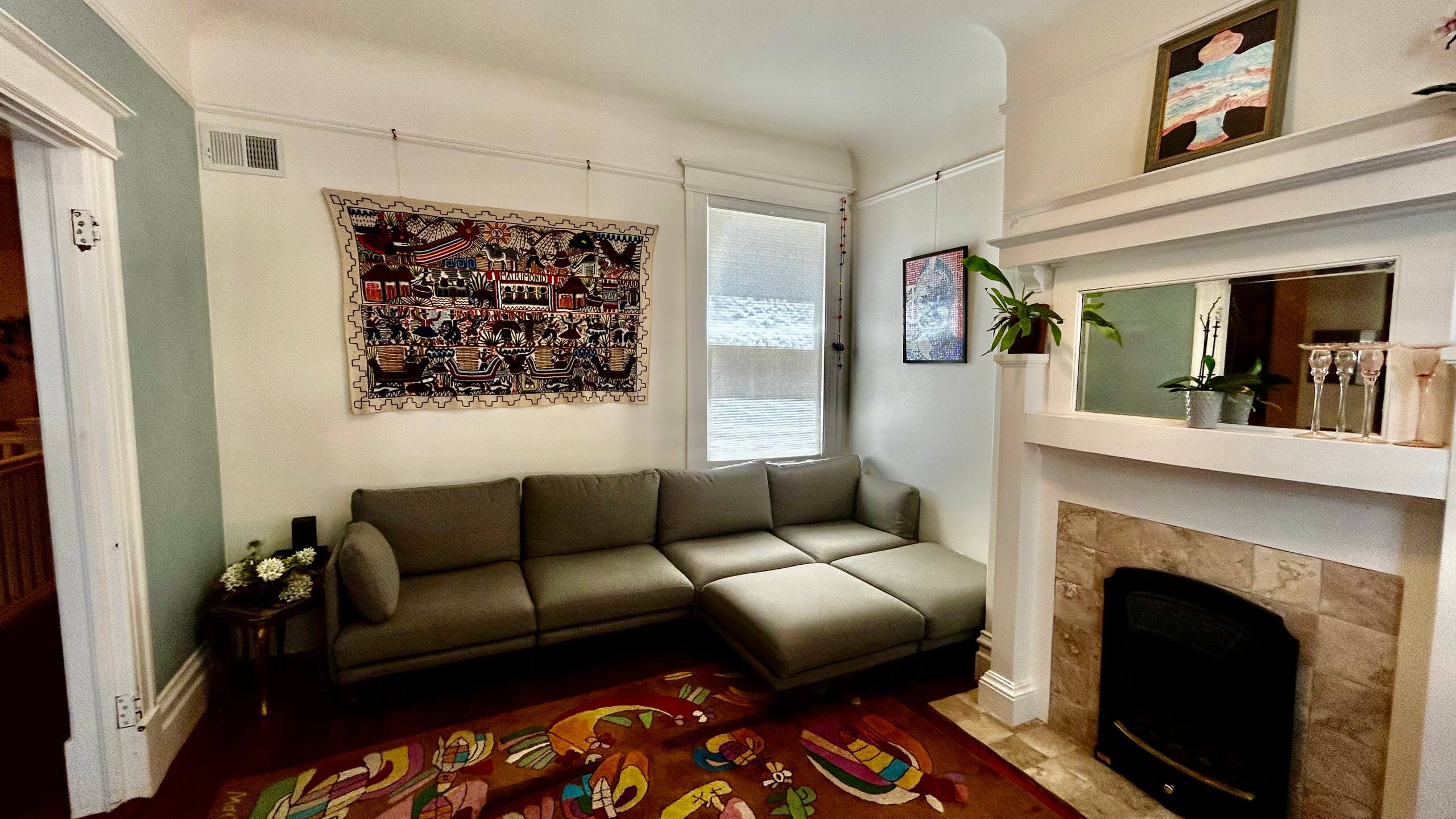 Condo in San Francisco · ★4.96 · 3 bedrooms · 3 beds · 1 bath - Image 2