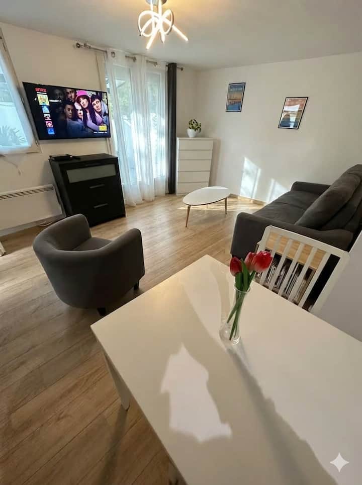 Studio Terrasse & Parking Gratuit 10 Mn Bordeaux - Talence
