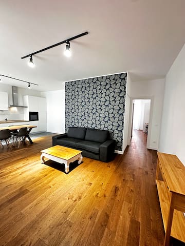 Romantic Apt Bertani in the heart of Trastevere