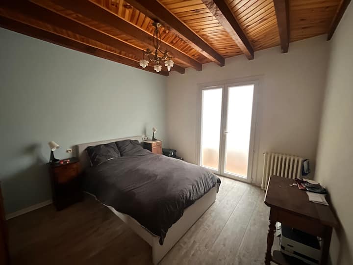 מרפסת, חדר נמוך 