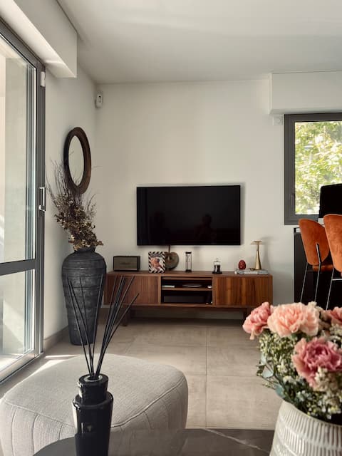 Annonce Airbnb populaire: Charming 2-room apartment, Plages du Prado à Marseille 8e Arrondissement