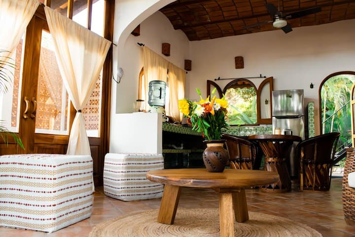Casa Guacamayo, In Downtown Sayulita, Ocean View