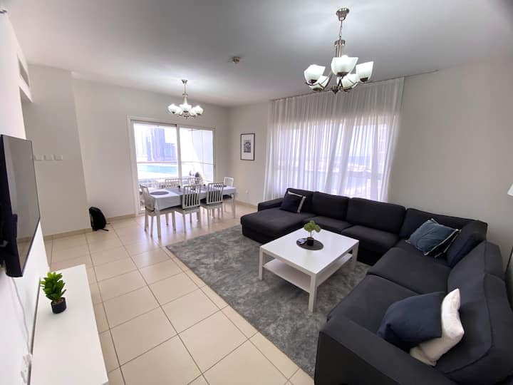 Luxury Beach View, 5 Star Fully Furnished - Sharjah