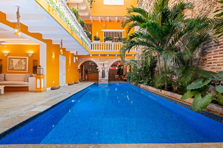 Bercelio Cartagena Rentals managed Airbnb listing 1