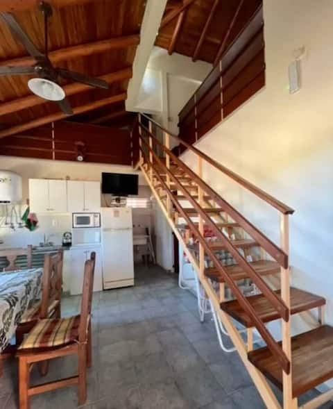 Anuncio de Airbnb popular: House in Las Termas de Chajarí | 6 People en Departamento Federación