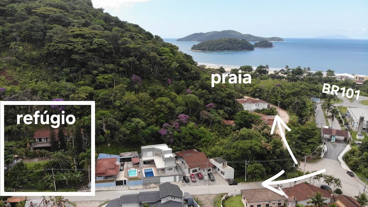 eneo lenye upendeleo mita chache kutoka pwani ya Cocanha. Dakika 5 kutembea kupitia kondo ya Recanto Verde Mar