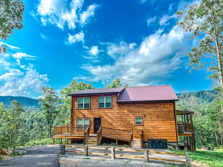 Summer Deals/mobility Friendly/pets/games/secluded - Pigeon Forge, TN