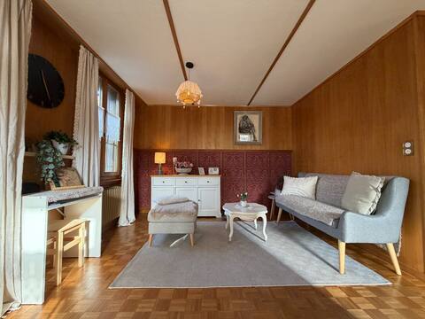 Popular Airbnb listing: Cozy 3-room apartment in Oberdorf-Stöckli in Espace Mittelland